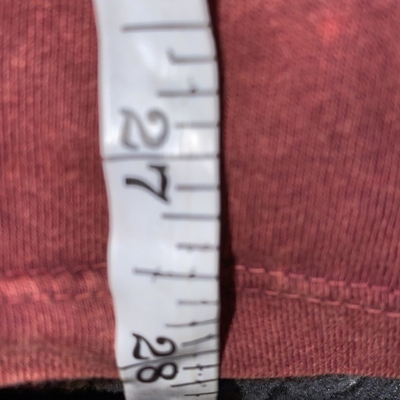 Bluenotes burgundy distressed Sleeveless top L - Picture 6 of 7